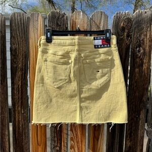 tommy hilfiger butter yellow denim jean skirt